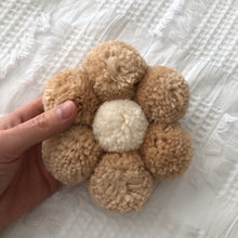 Pom Pom Daisies Pack